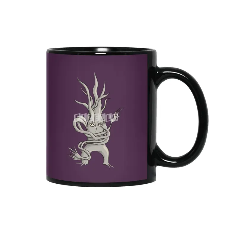 Creepy Tree Creature With Tangled Branches Siyah Kupa