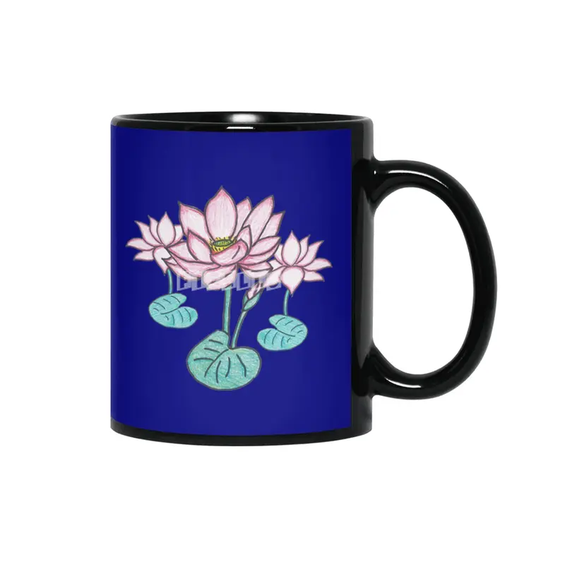 Beautiful Hand Drawn Lotus Flowers Siyah Kupa