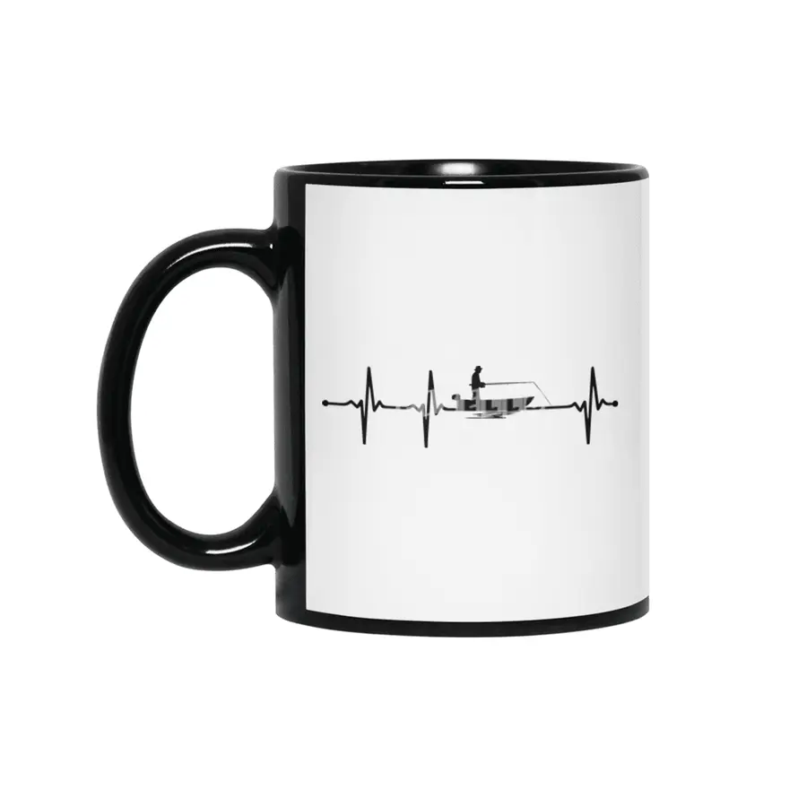 Fisherman on boat Heartbeat ECG Style Bv Siyah Kupa