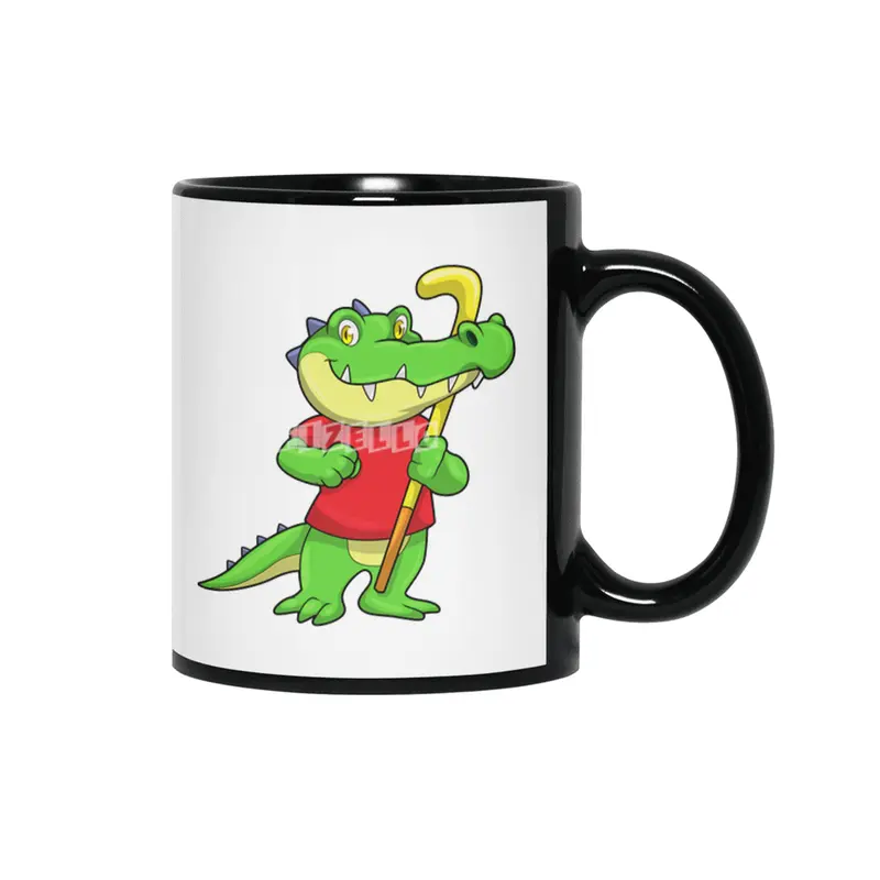 Crocodile at Field hockey with Hockey stick Siyah Kupa
