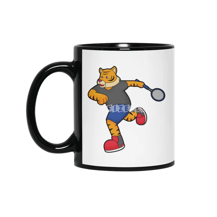 Tiger as Tennis player with Tennis racket Siyah Kupa