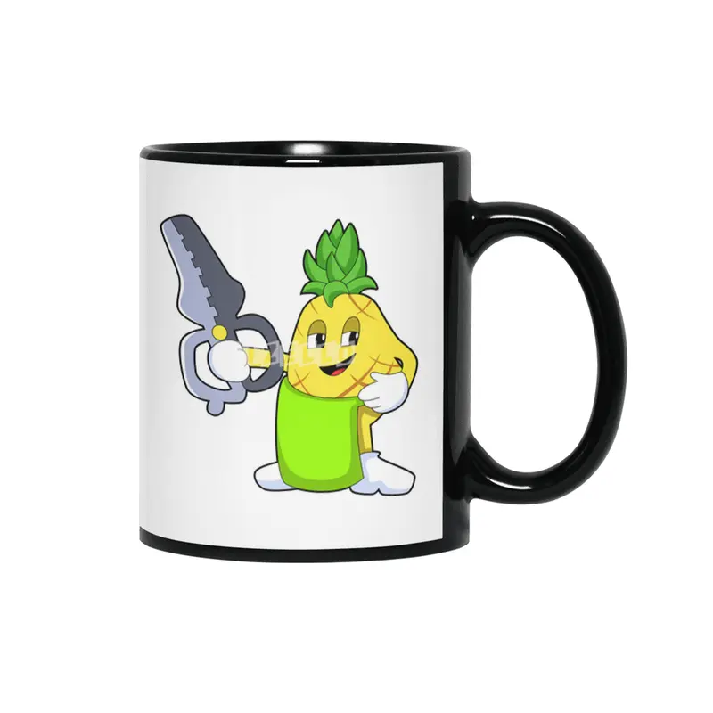 Pineapple as Hairdresser with Scissors & Razor Siyah Kupa