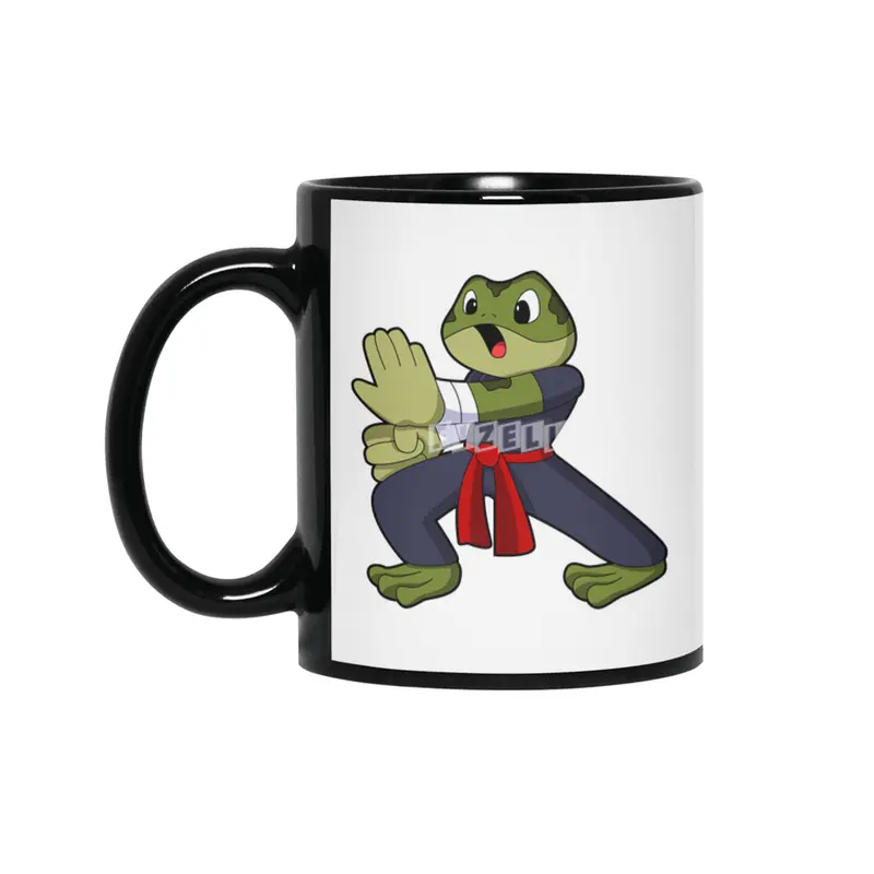 Frog at Martial arts Karate with Belt Siyah Kupa