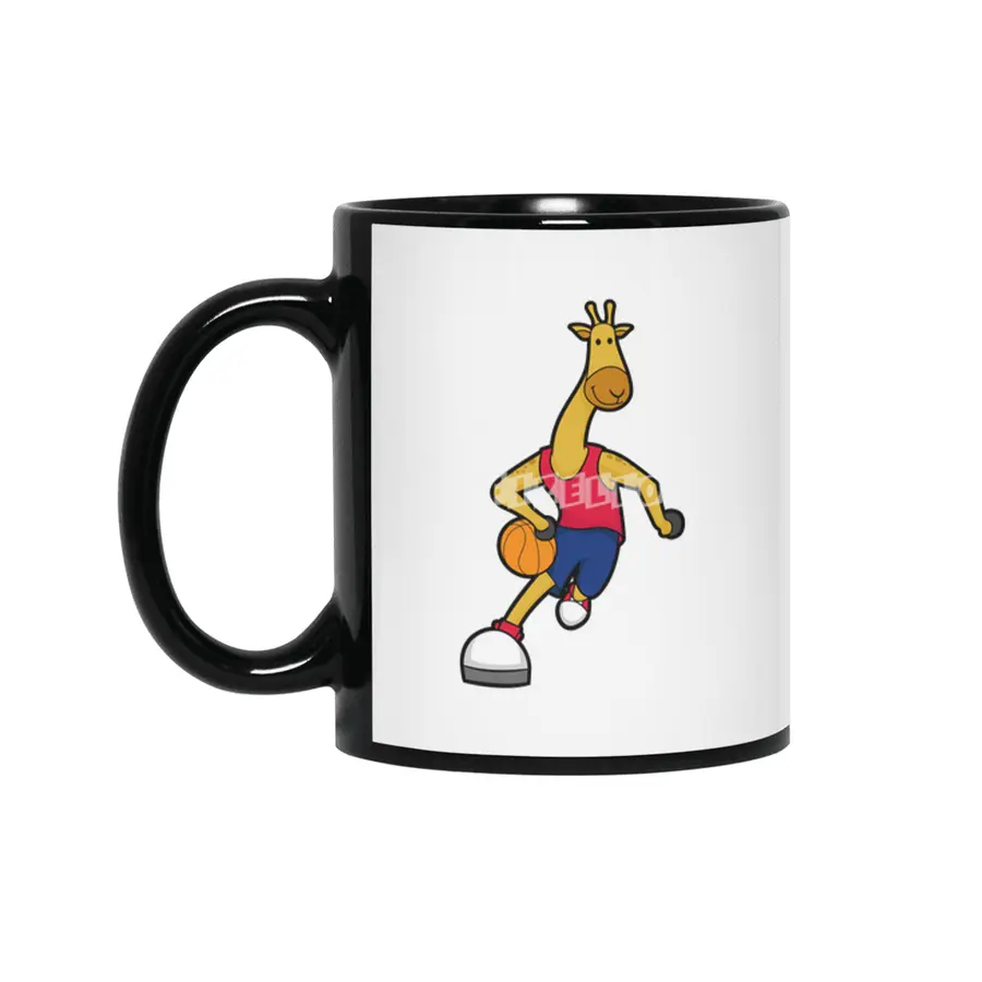 Giraffe as Basketball player with Basketball ball Siyah Kupa