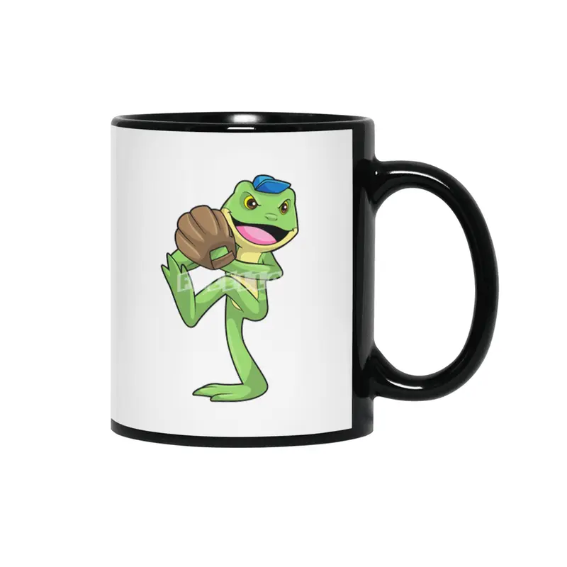 Frog at Baseball with Gloves Siyah Kupa