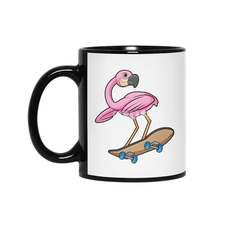 Flamingo as Skater with Skateboard Siyah Kupa