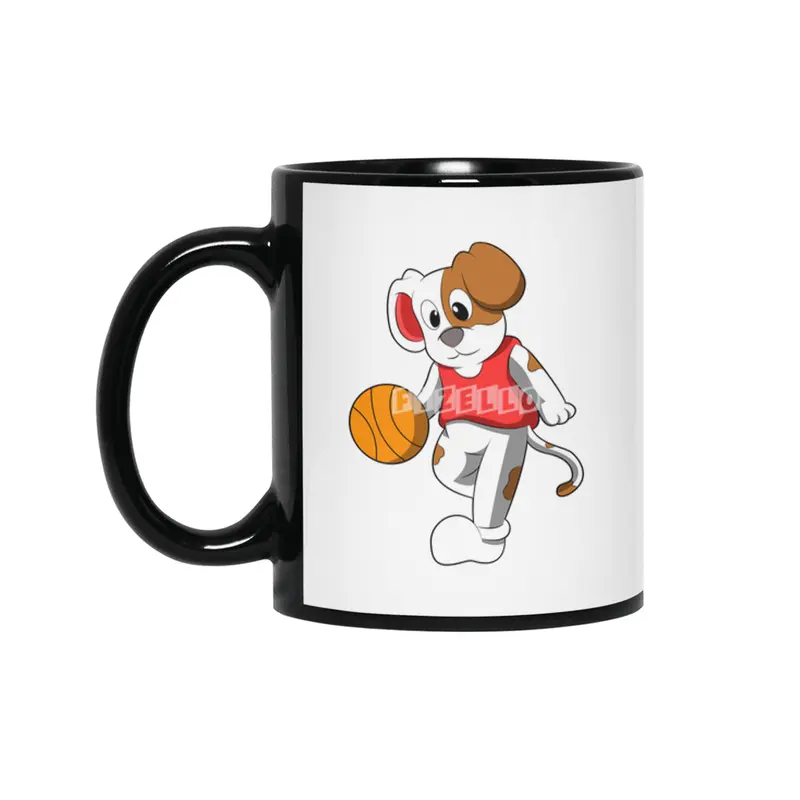 Dog at Sports with Basketball Siyah Kupa