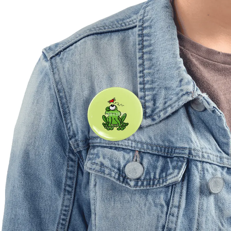 Green frog chasing the mosquito of love Rozet