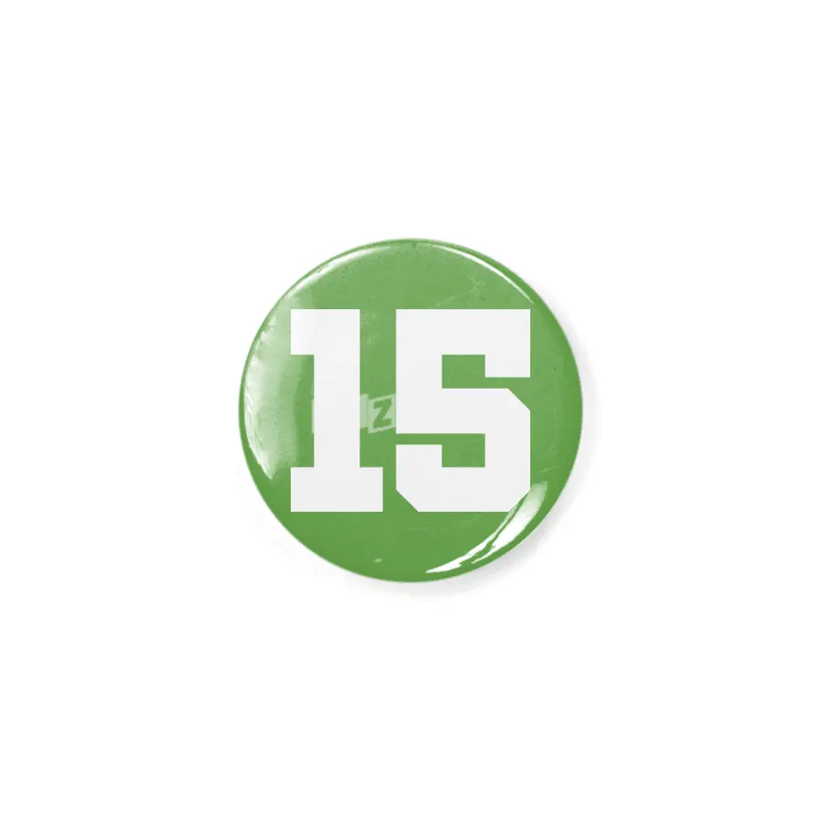 White Number 15 Rozet