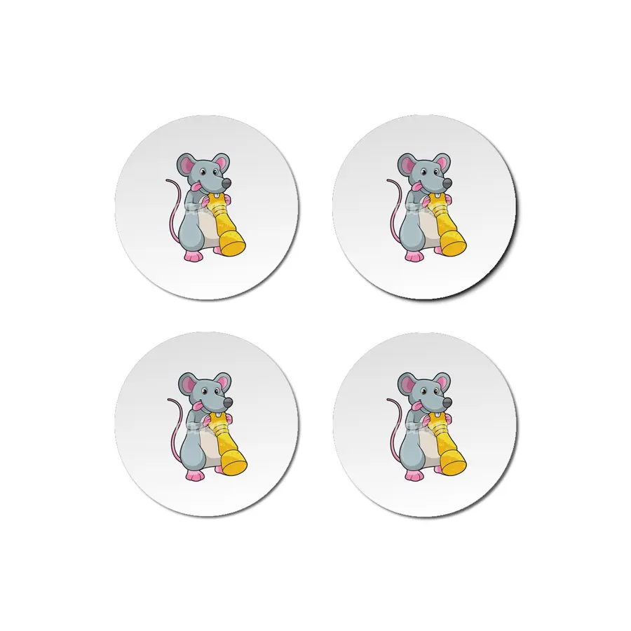 Mouse at Chess with Chess piece Pawn Bardak Altlığı