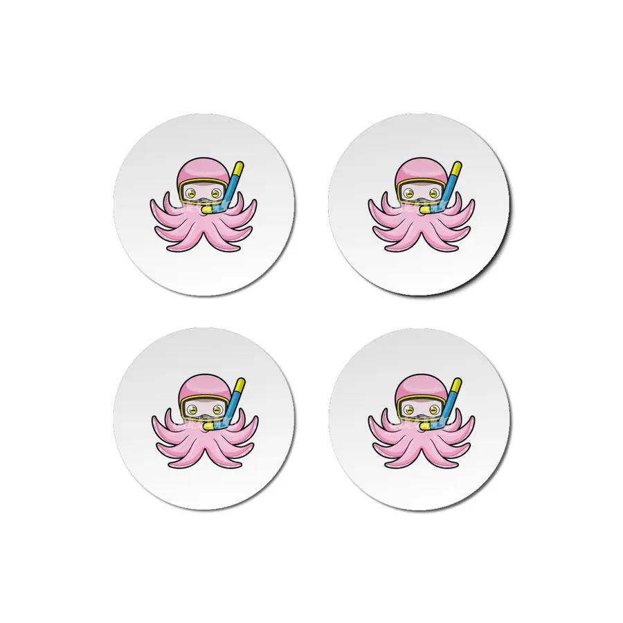 Octopus at Diving with Snorkel & Swimming goggles Bardak Altlığı