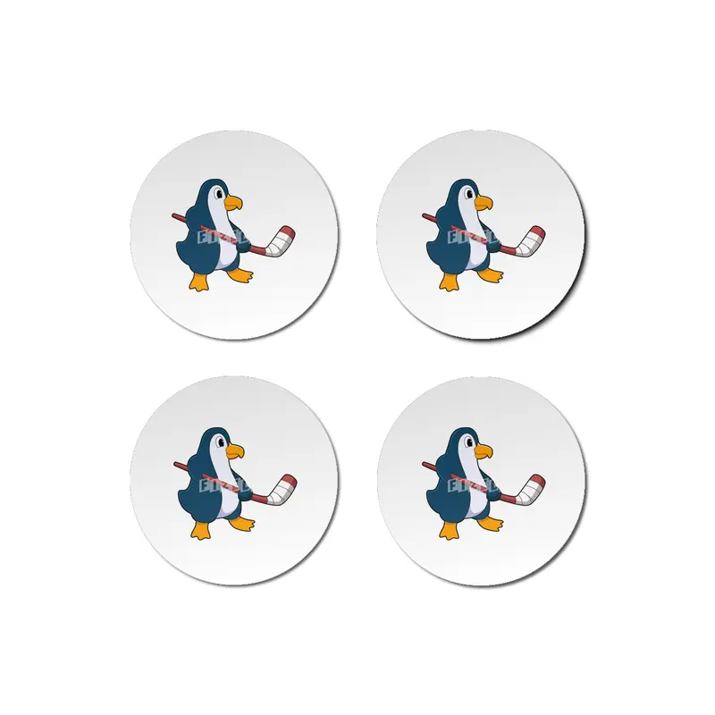 Penguin at Ice hockey with Ice hockey stick Bardak Altlığı