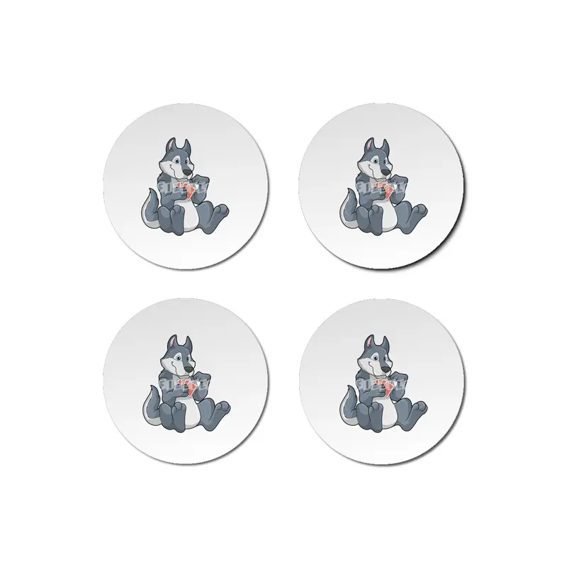 Wolf at Poker with Poker cards Bardak Altlığı