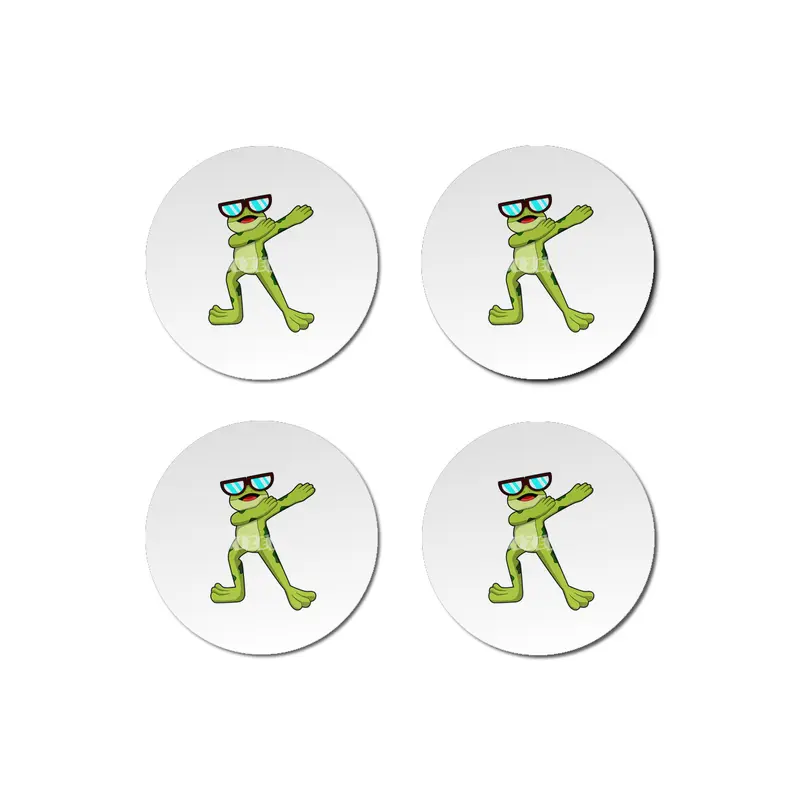 Frog at Hip Hop Dance Bardak Altlığı
