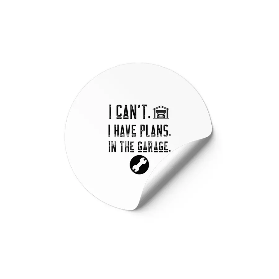I can't i have plans in the garage t-shirts Etiket