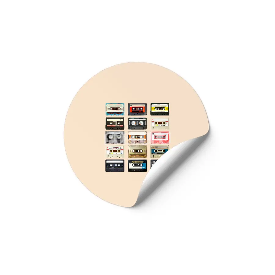 Collection of Retro 90s Cassette Tapes Etiket