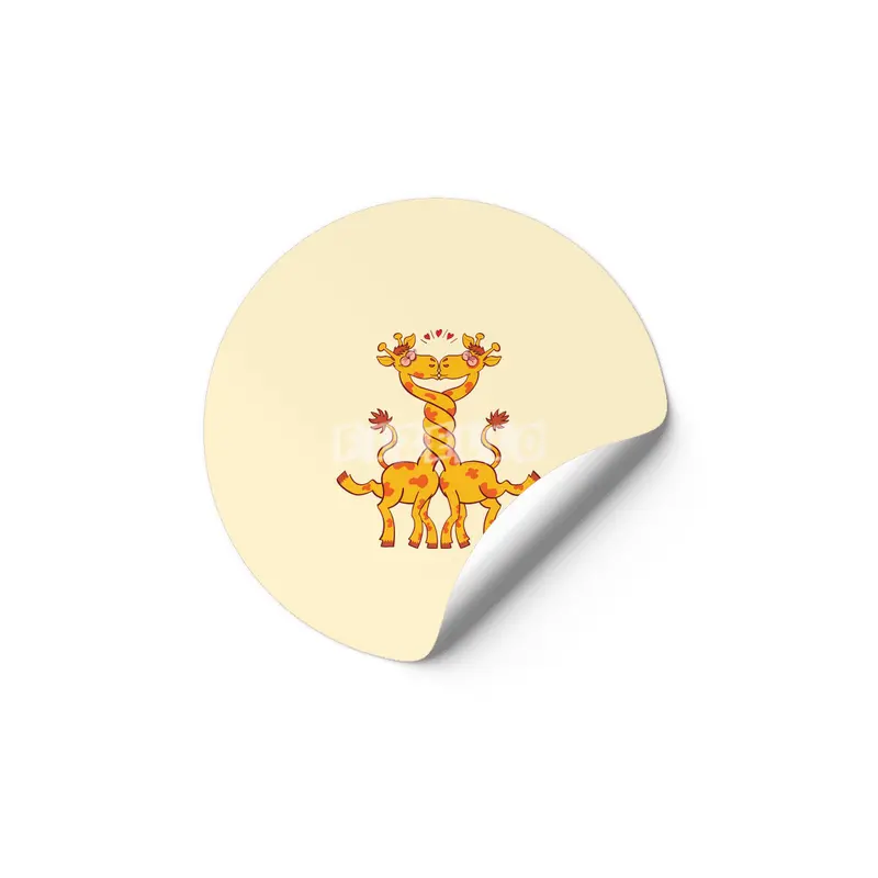 Sweet couple of giraffes in love intertwining necks and kissing Etiket