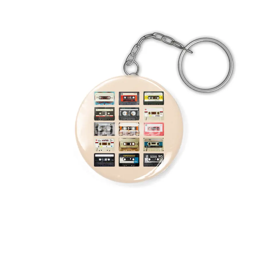 Collection of Retro 90s Cassette Tapes Anahtarlık