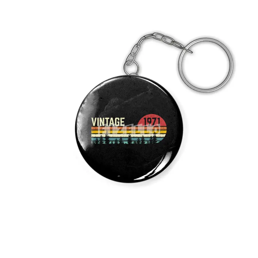 cool vintage sunset 1971 50th birthday 50 year old retro classic cute design distressed text Anahtarlık