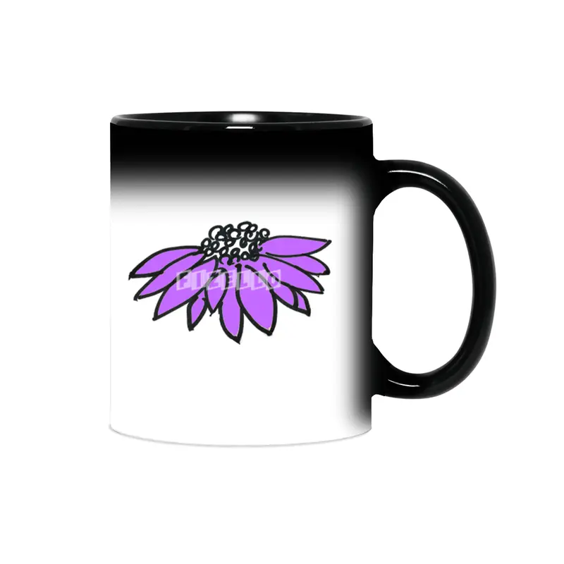 Purple Sketched Flower Sihirli Kupa