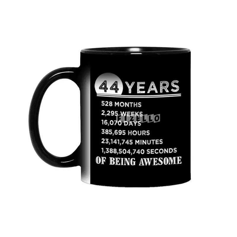 44th Birthday Gifts 44 Years Old of Being Awesome Sihirli Kupa