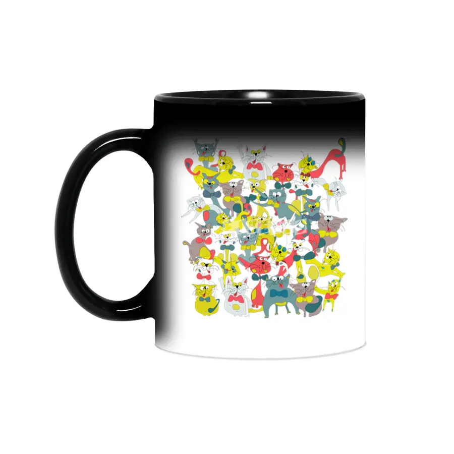Funny doodle colorful cats.Seamless pattern with funny hand drawn cats Sihirli Kupa