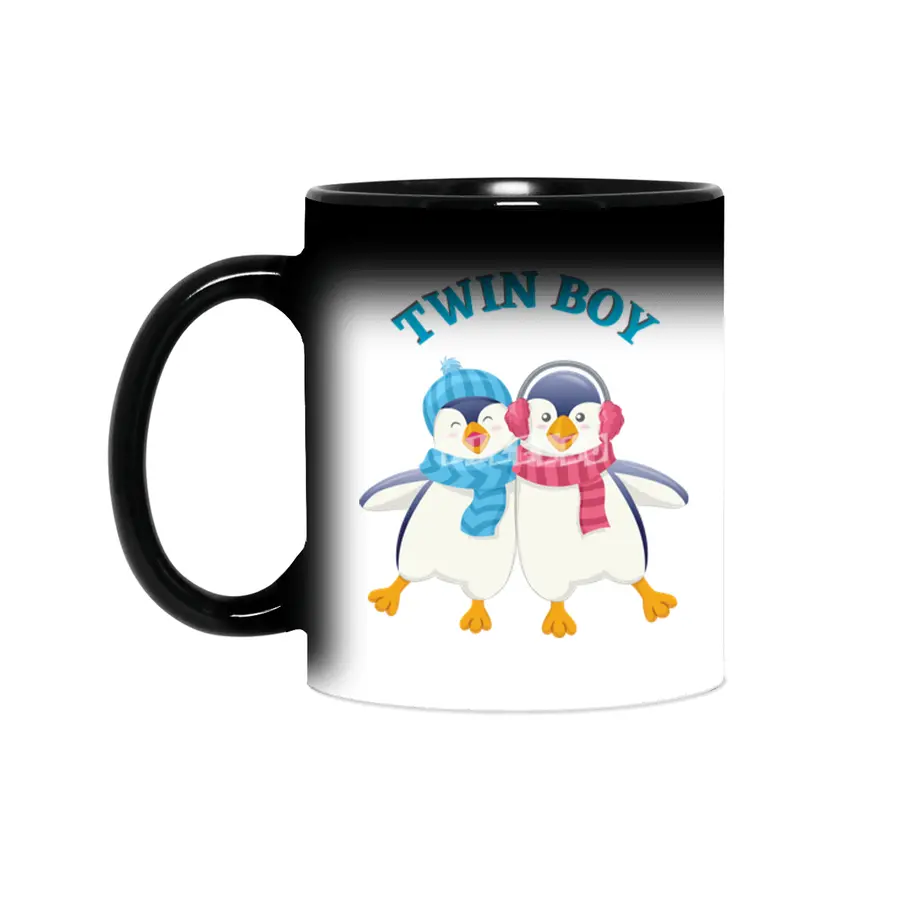 Twin outfit - twin boy penguin is standing Sihirli Kupa