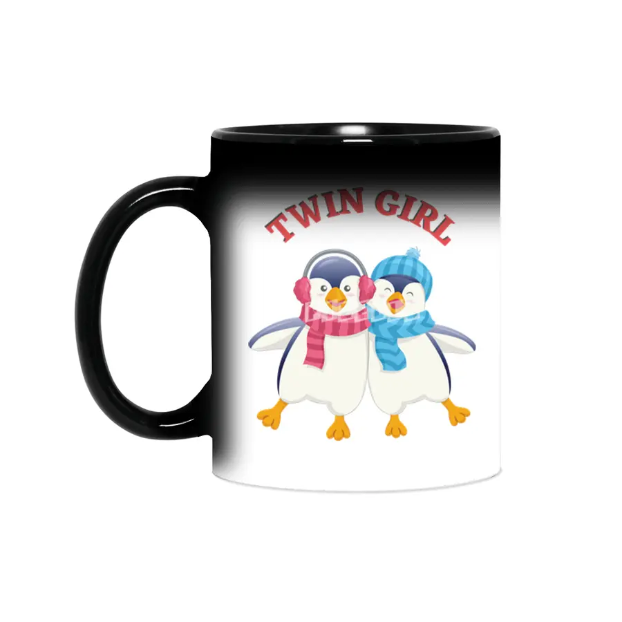 Twin outfit - twin girl penguin is standing Sihirli Kupa