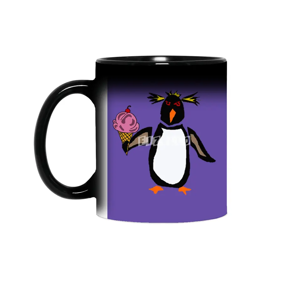 Funny Rockhopper Penguin eating Ice Cream Cone Sihirli Kupa