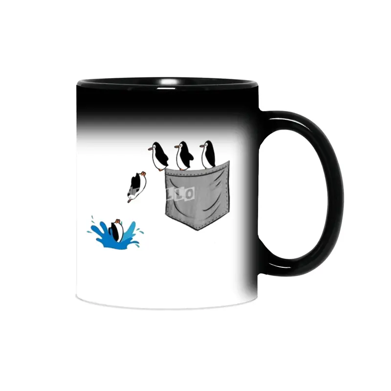 Love Penguin in pocket Women Shirt Penguin Lovers Sihirli Kupa