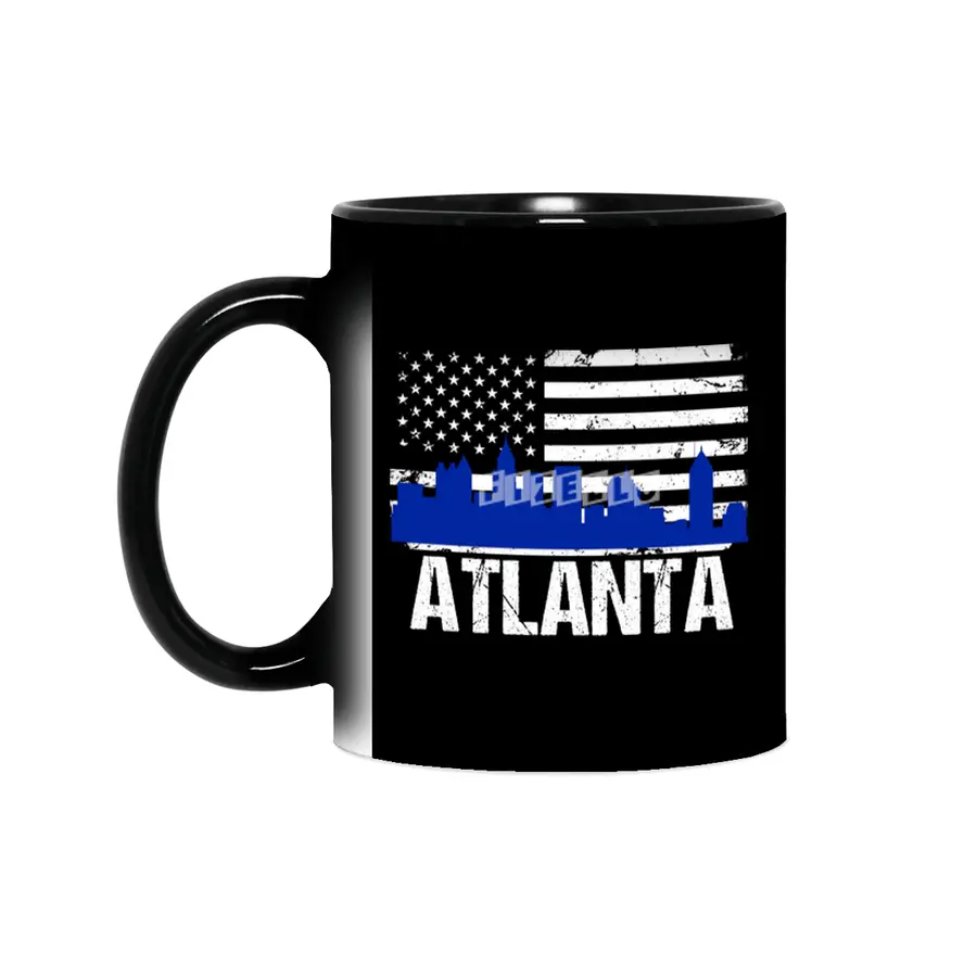 Atlanta City Skyline Silhouette and Distressed American Flag Sihirli Kupa