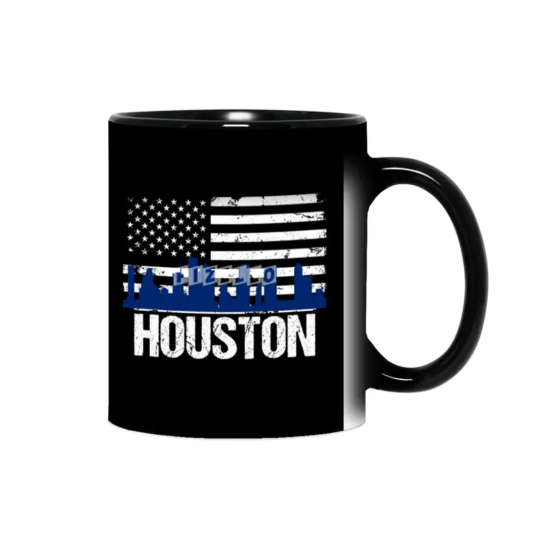 Houston Skyline Silhouette on Distressed American Flag Sihirli Kupa