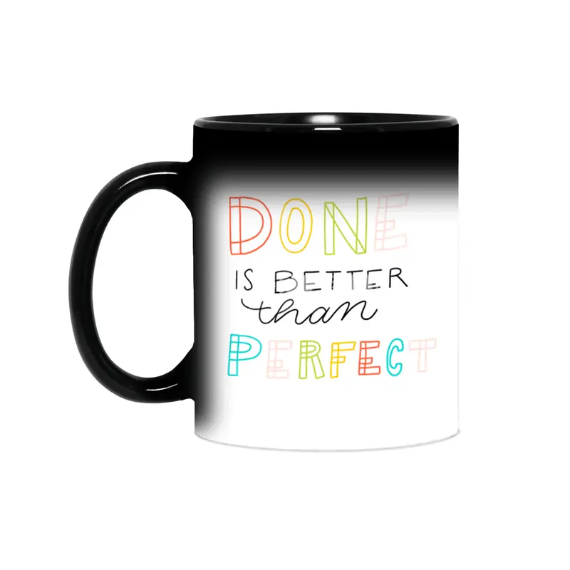 Done is better than perfect Lettering colorful Sihirli Kupa