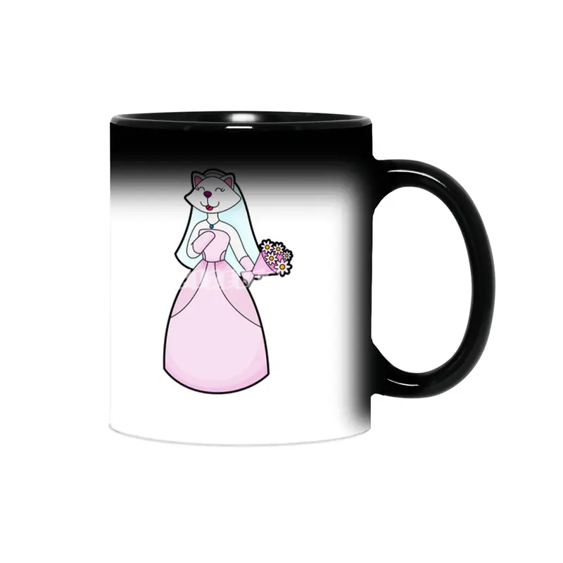 Cat as Bride with Bunch of Flowers Sihirli Kupa