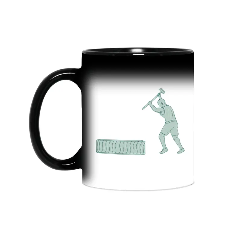 Fitness Athlete Sledge Hammer Striking Tire Drawing Sihirli Kupa