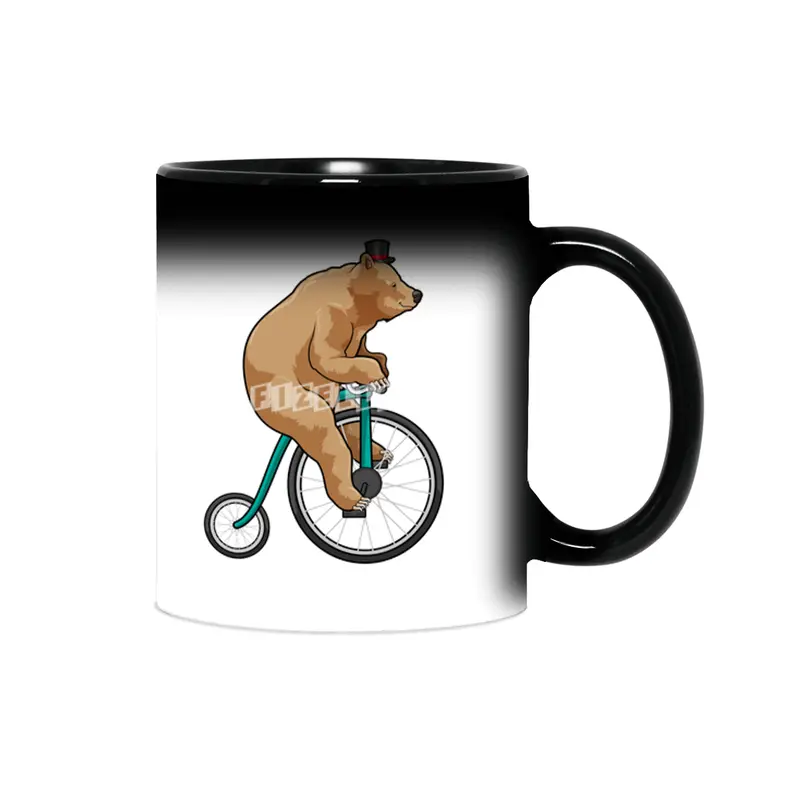 Bear at Circus with Bicycle Sihirli Kupa