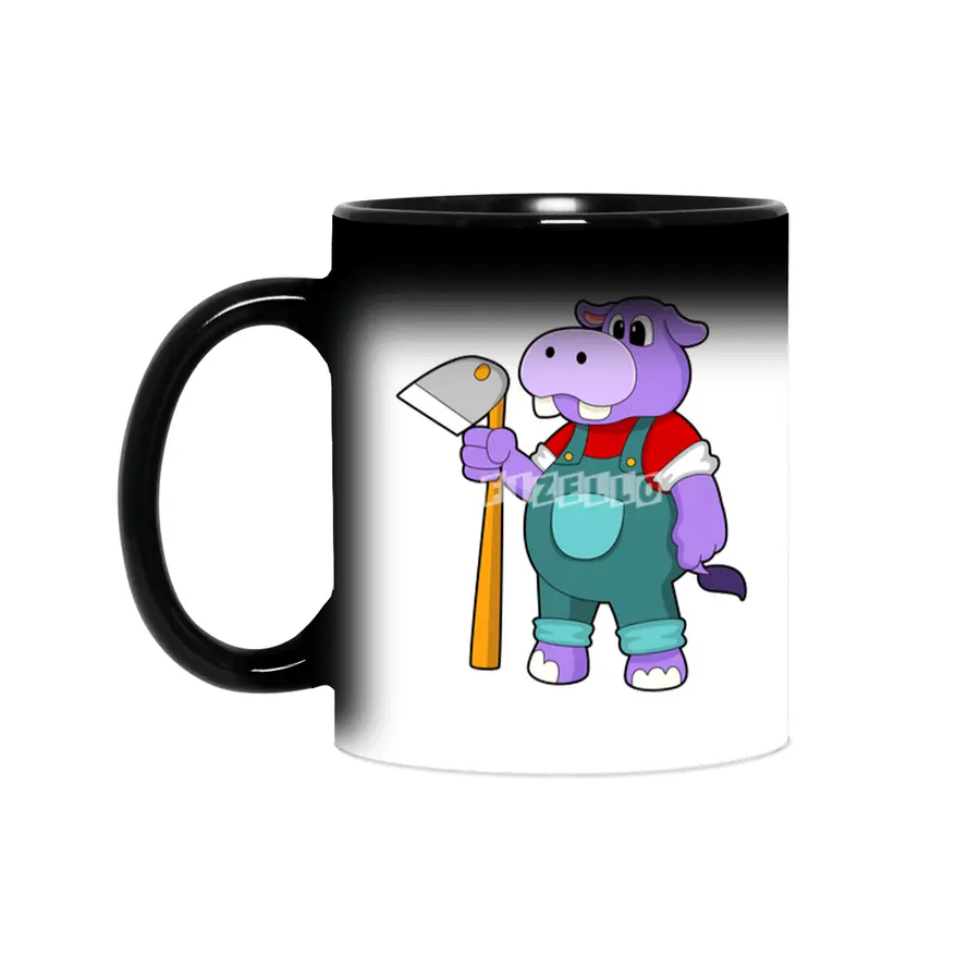 Hippo as Farmer with Garden hoe Sihirli Kupa