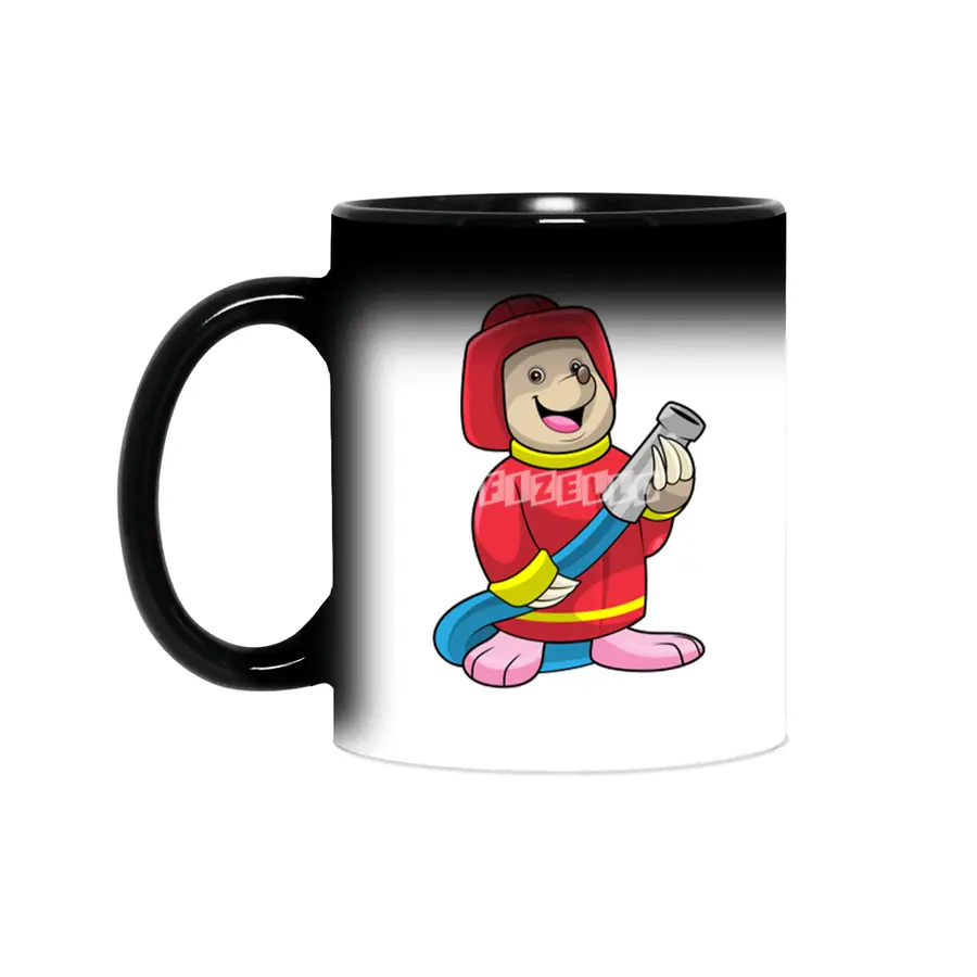 Mole as Firefighter with Hose Sihirli Kupa