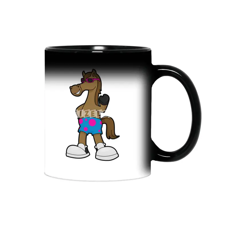 Horse with Sunglasses Sihirli Kupa