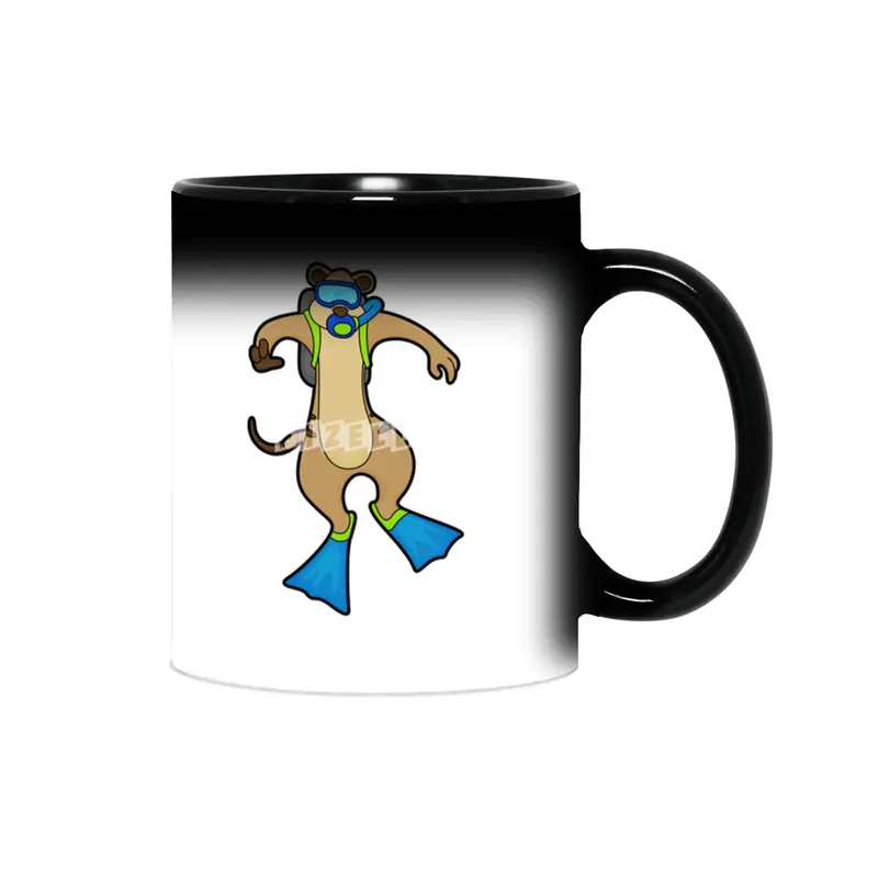 Meerkat at Diving with Swimming goggles Sihirli Kupa