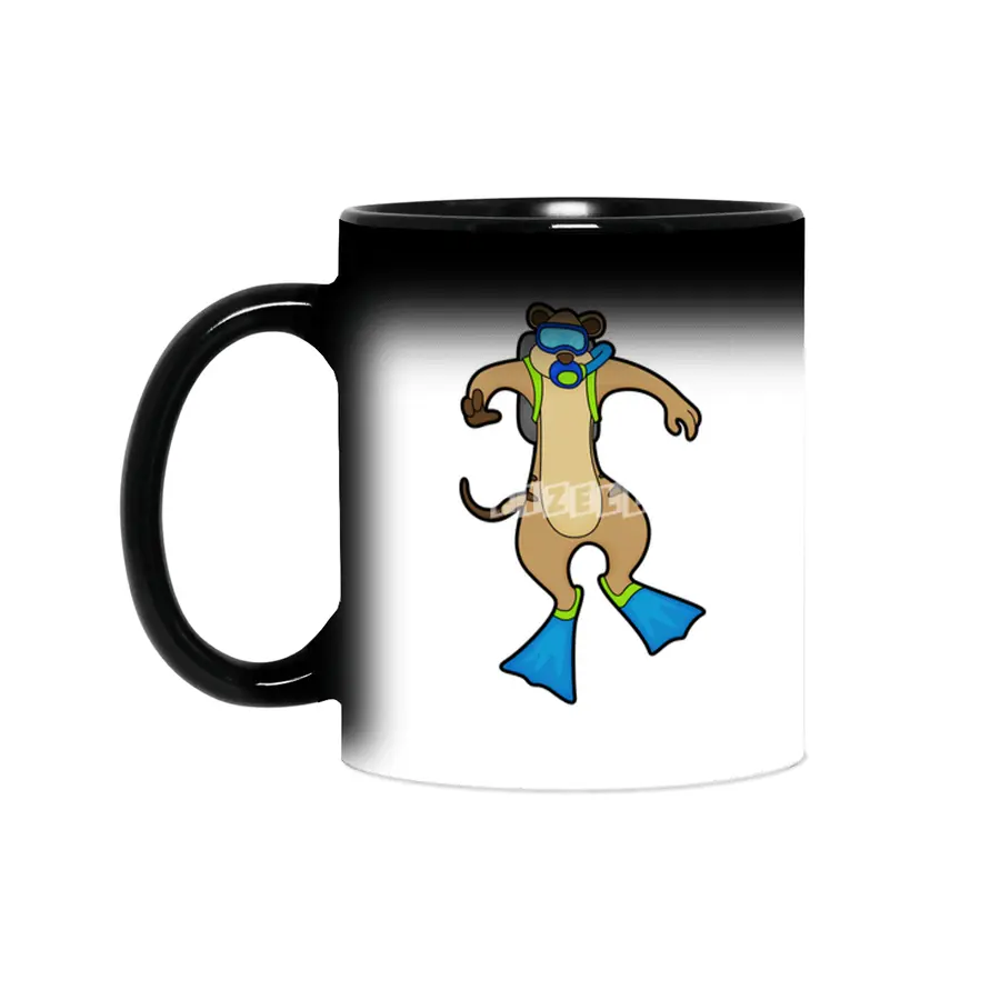 Meerkat at Diving with Swimming goggles Sihirli Kupa