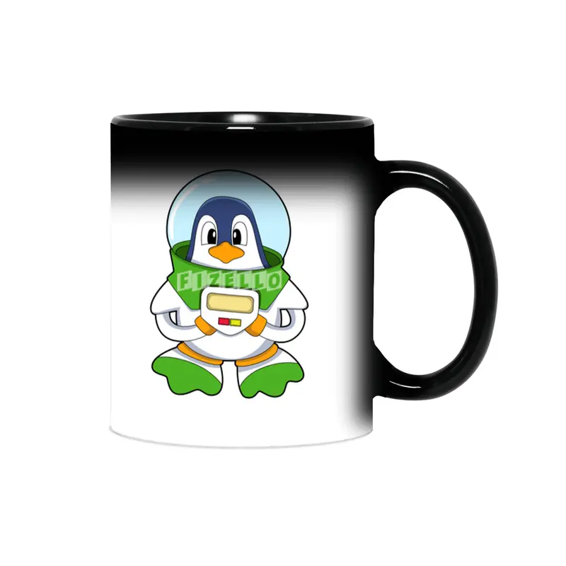 Penguin as Astronaut with Costume Sihirli Kupa