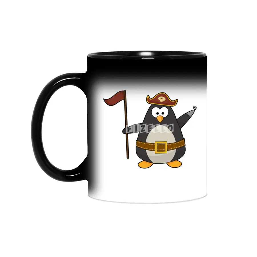 Penguin as Pirate with Pirate belt & Pirate hat Sihirli Kupa