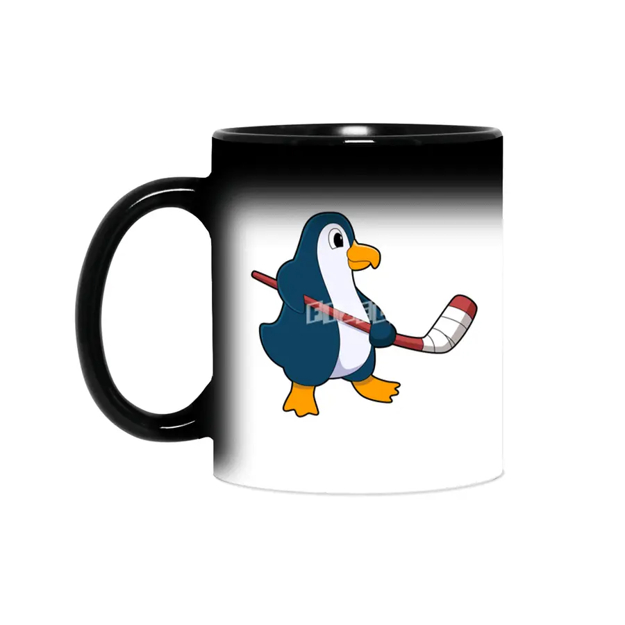 Penguin at Ice hockey with Ice hockey stick Sihirli Kupa