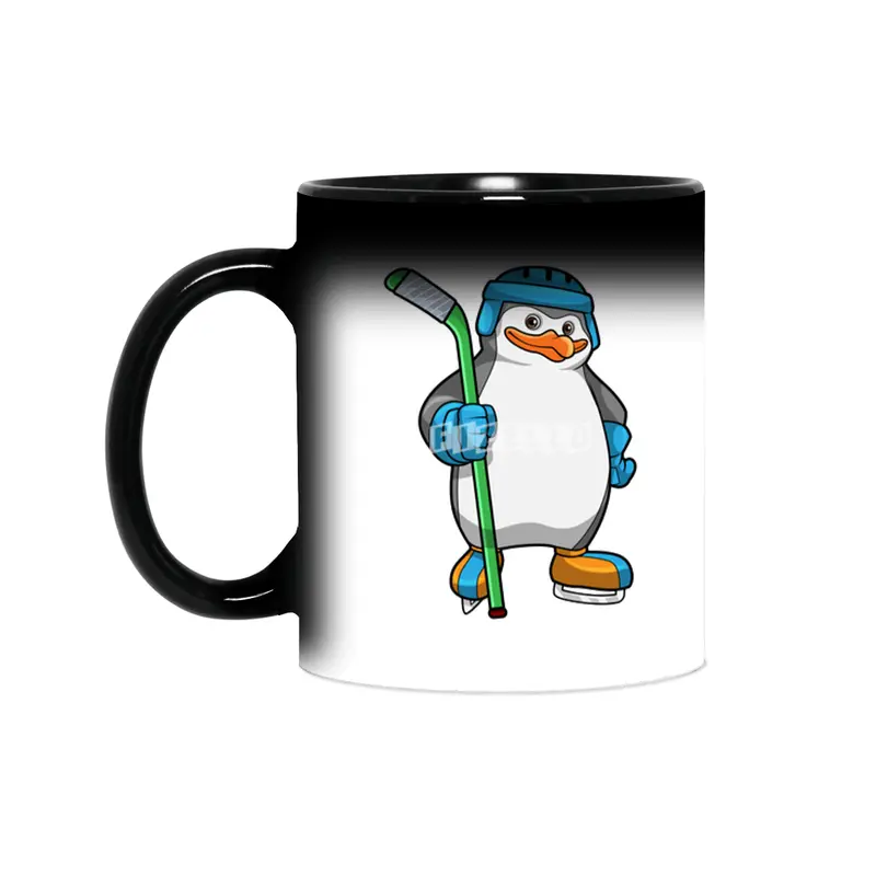 Penguin at Ice hockey with Ice hockey stick Sihirli Kupa