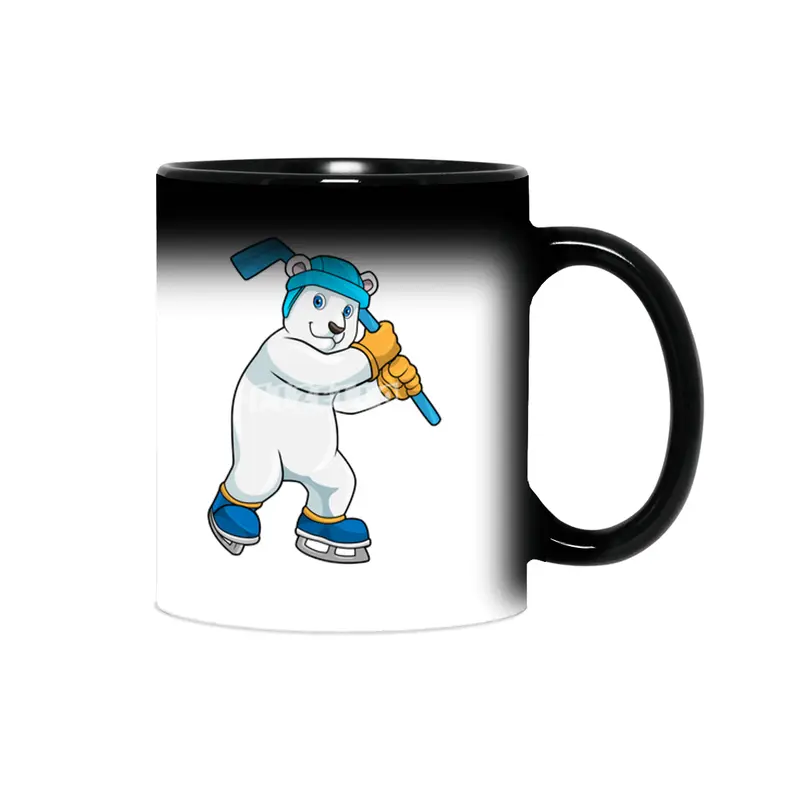 Polar bear at Ice hockey with Ice hockey stick Sihirli Kupa