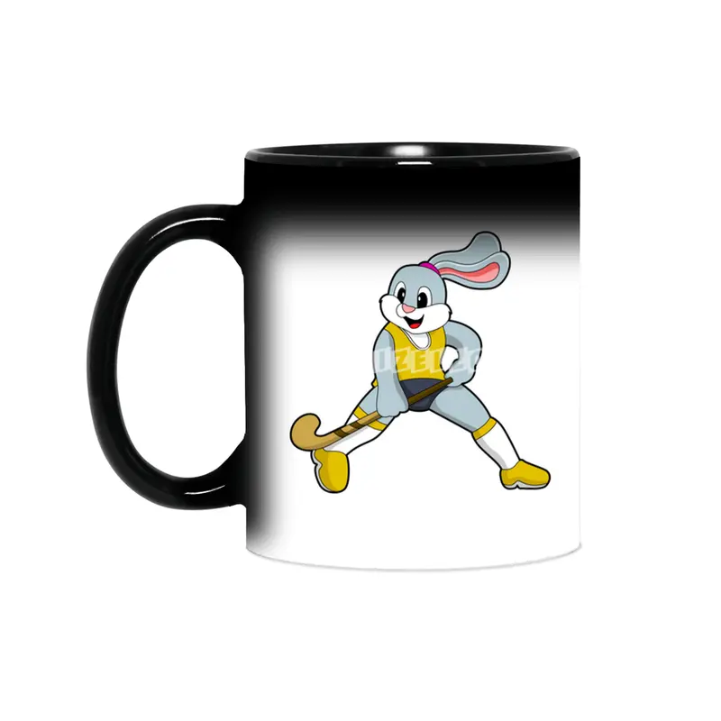Rabbit at Hockey with Hockey bat Sihirli Kupa