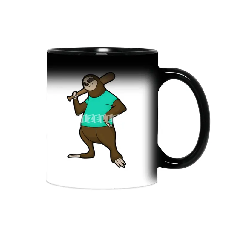 Sloth at Baseball with Baseball bat Sihirli Kupa