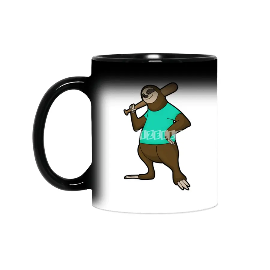 Sloth at Baseball with Baseball bat Sihirli Kupa