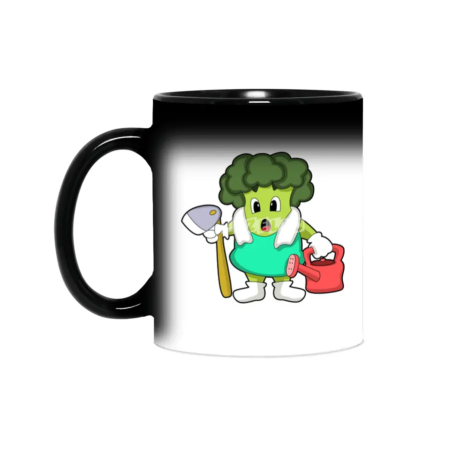 Broccoli as Farmer with Watering can Sihirli Kupa